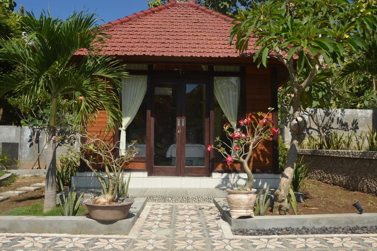 Gepah Garden Cottage ヌサペニダ エクステリア 写真